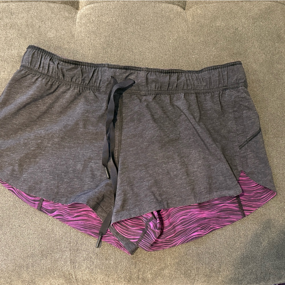 Lululemon reversible shorts